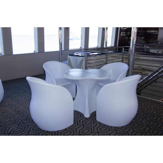White South Beach modern accent seat with curved back and open base, sleek lounge seating rental for weddings, parties, and events.