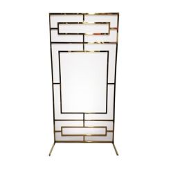 Geometric Screen (Gold-White)